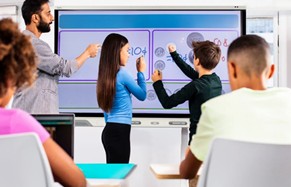 Modern Smart Classroom